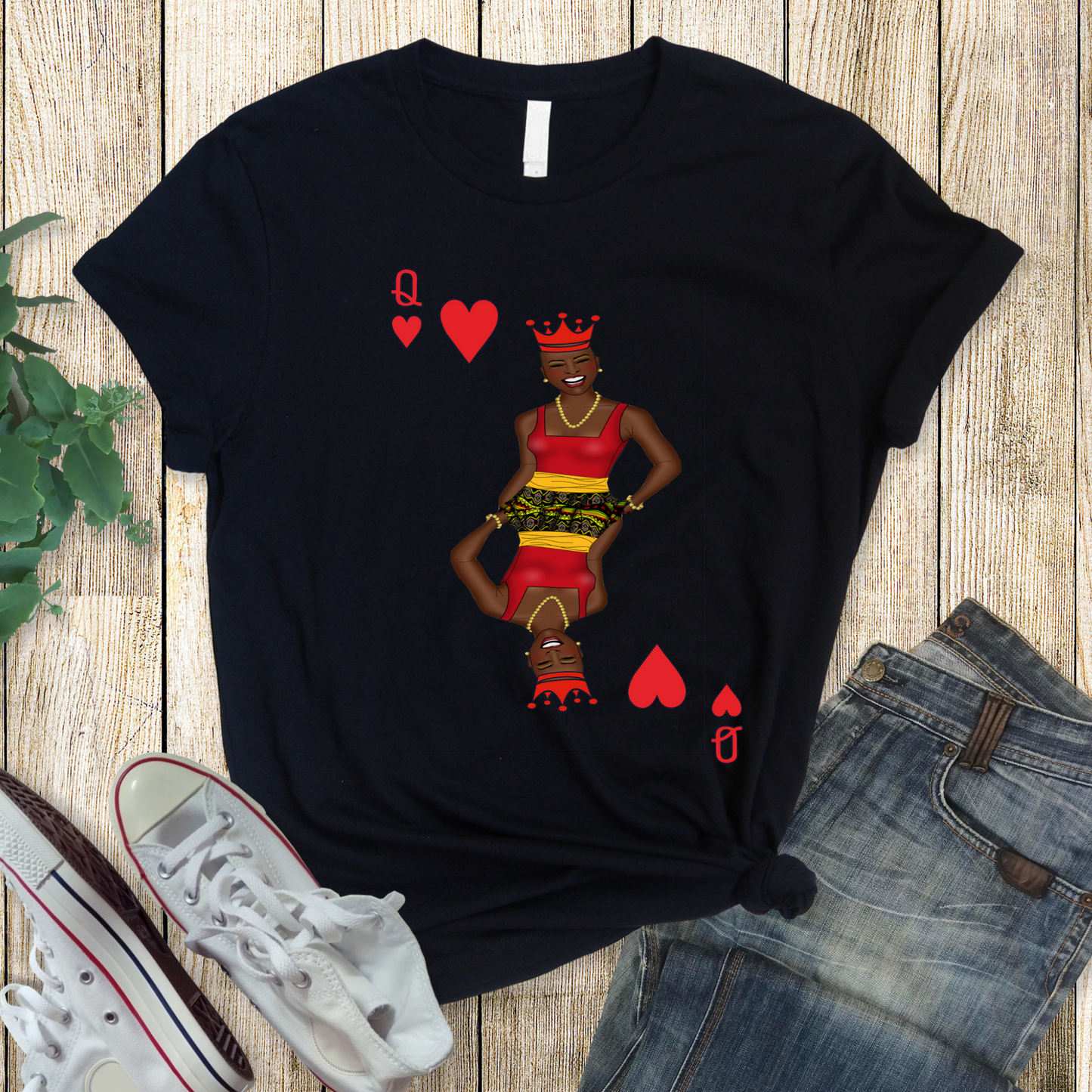 Queen of Hearts Tee