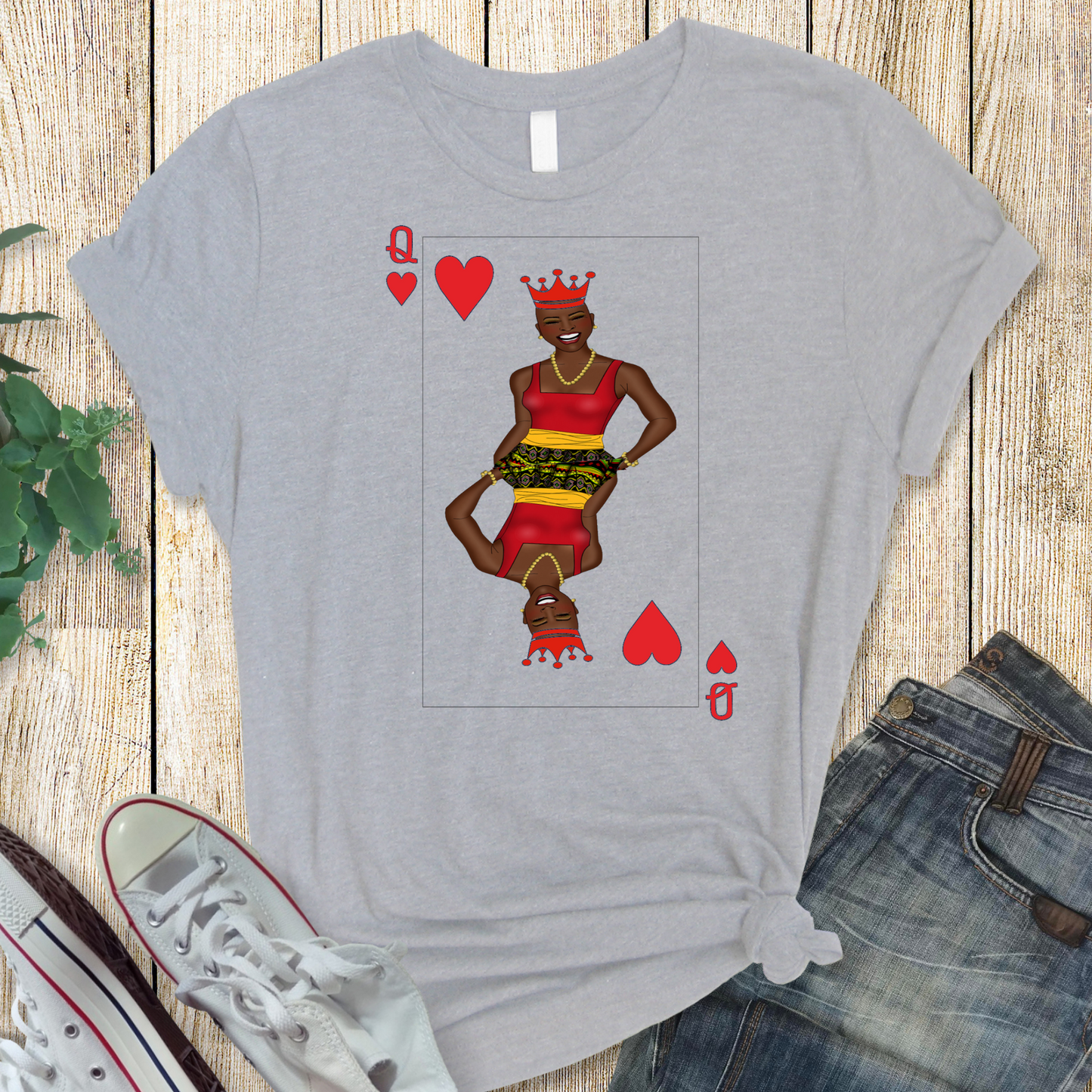 Queen of Hearts Tee